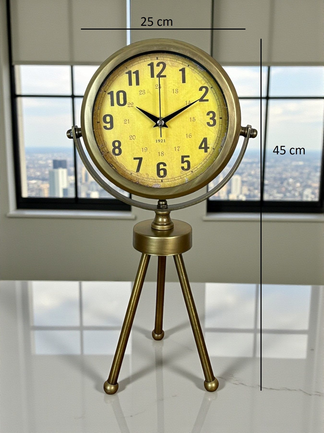 Zentime Retro Antique Üç Ayaklı Metal Eskitme Masa Saati