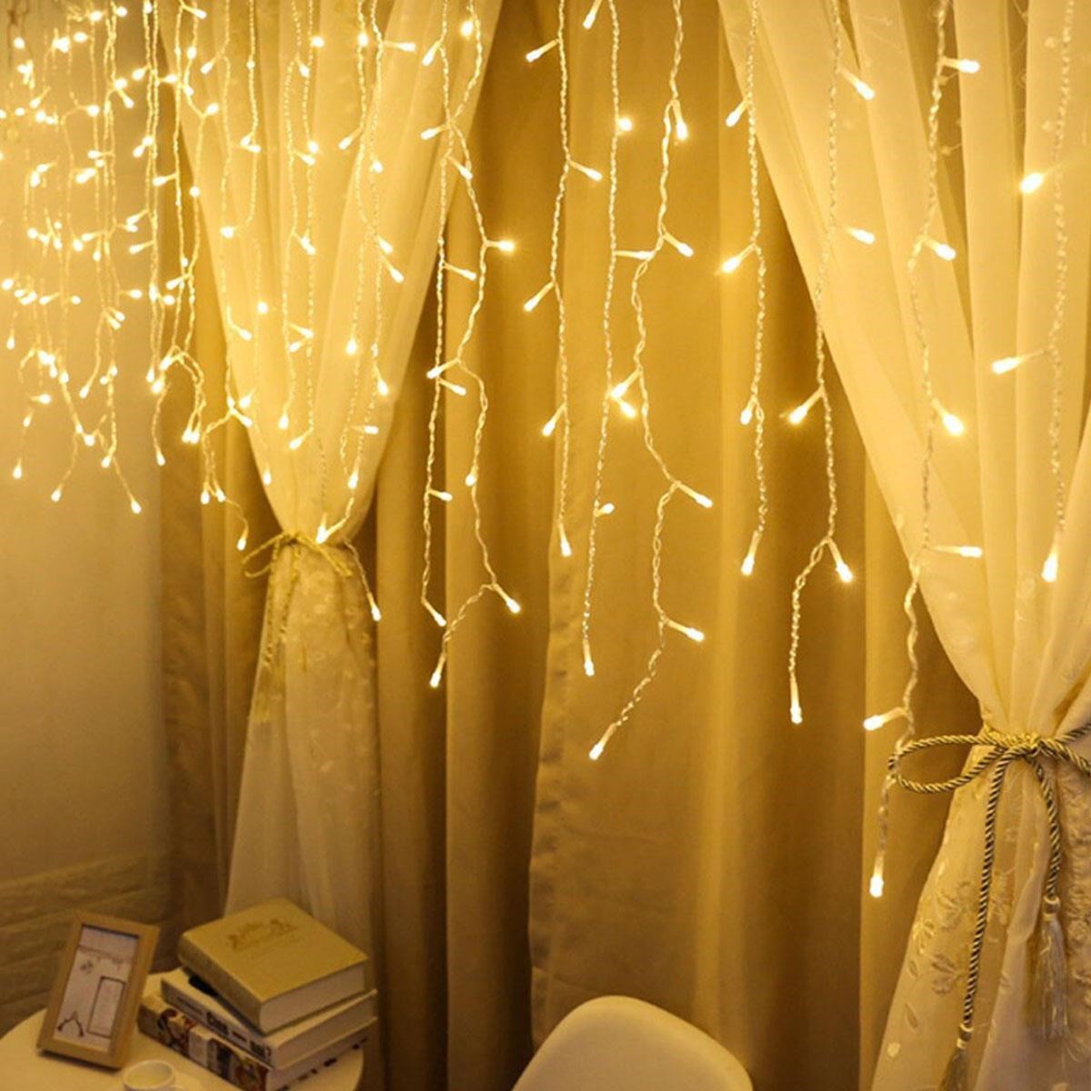 8 Fonksiyonlu 16 Saçaklı Perde Led 3 x 1 (Günışığı) (5286)