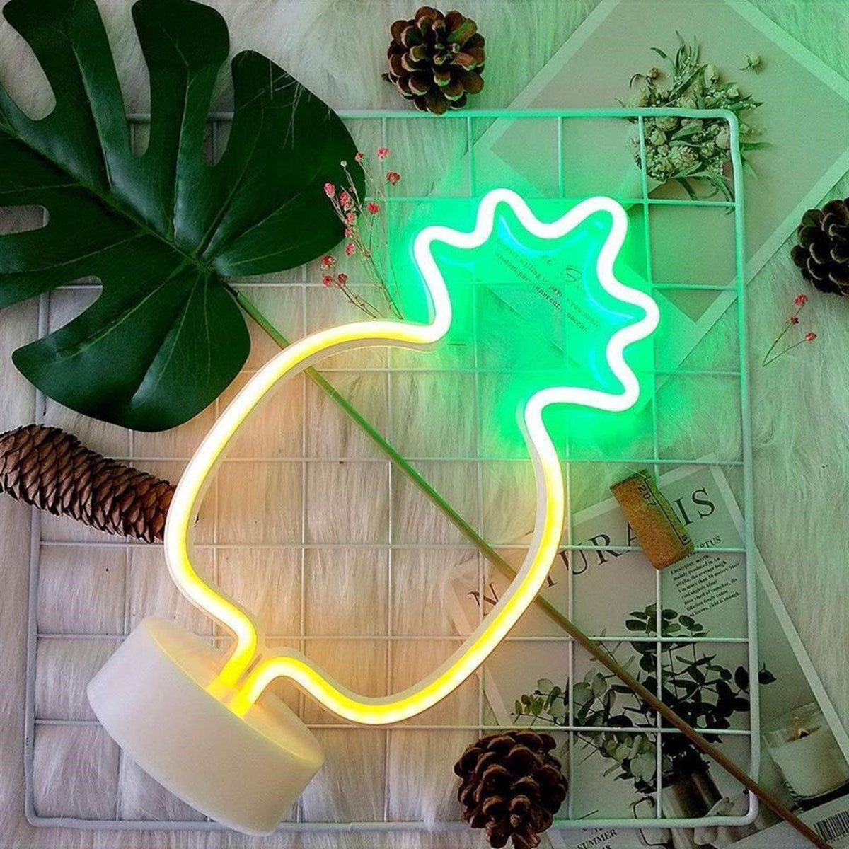 Dekoratif Ananaslı Neon Led Masa Ve Gece Lambası Hediyelik Lamba (5286)