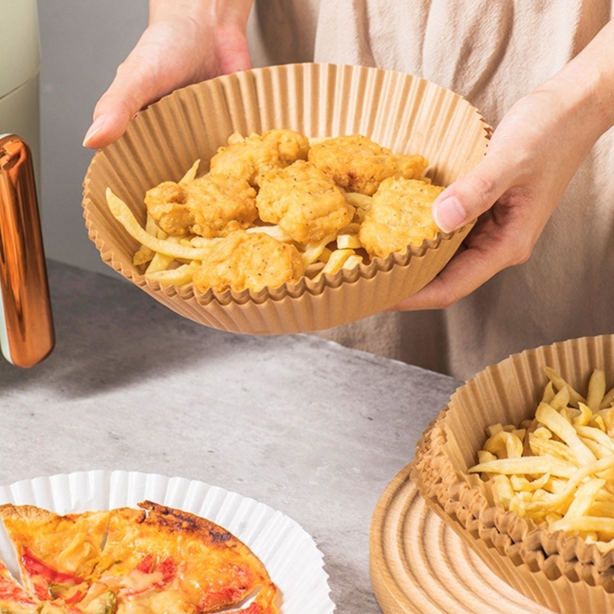 ANKAVERSE® 50 Adet 20 cm Tek Kullanımlık Air Fryer Pişirme Kağıdı - Yağ Geçirmez Yuvarlak