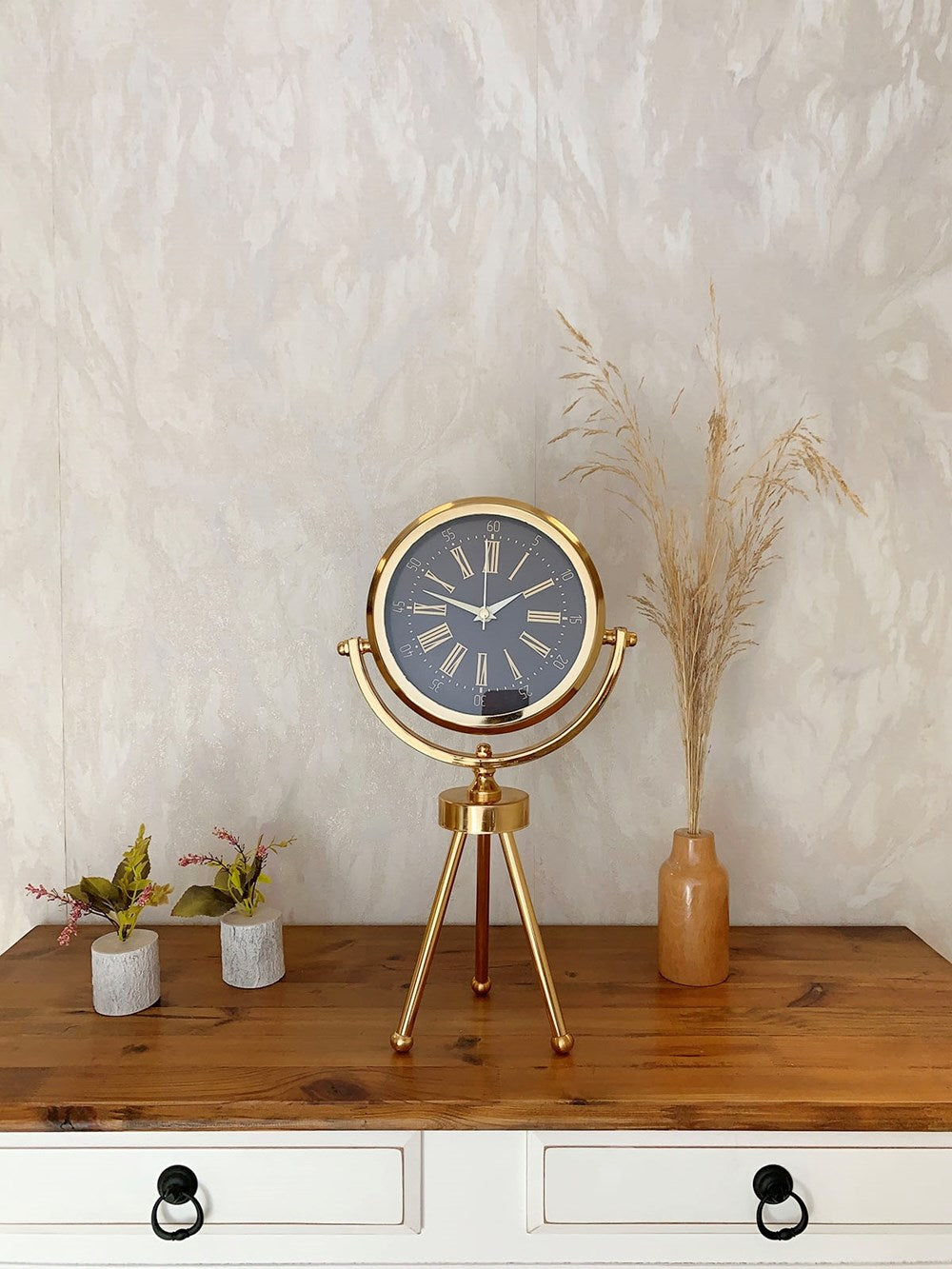Gold Metal Mini Tripod Zarif Masa Saati 45×26 cm