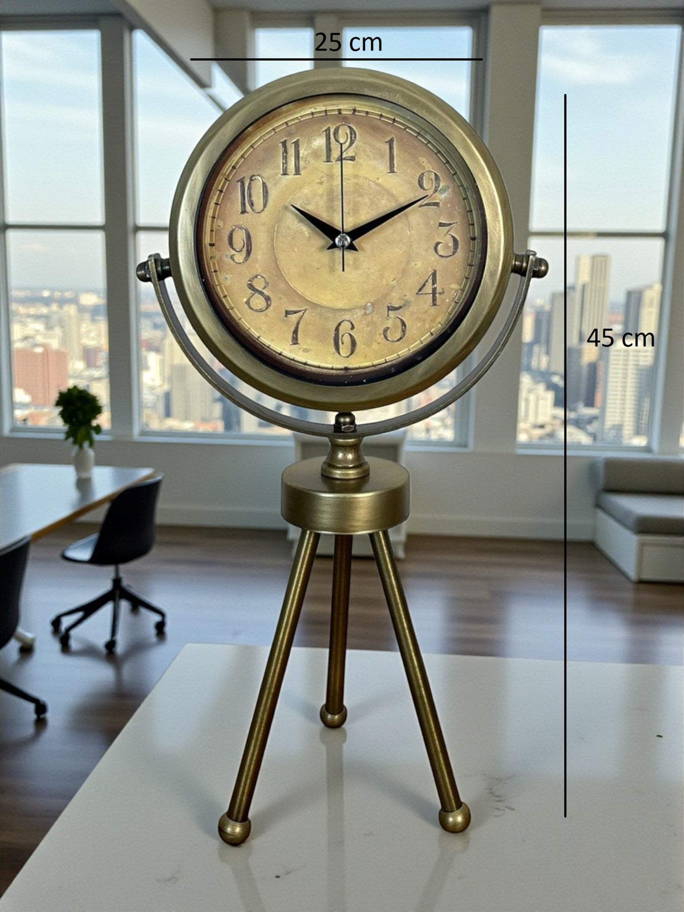 Zentime Eskitme Bronz Üç Ayaklı Metal Masa Saati