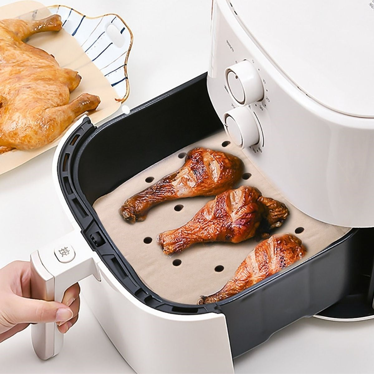 ANKAVERSE® 250 Adet Delikli Air Fryer Pişirme Kağıdı - Yağ Geçirmez ve Yapışmaz