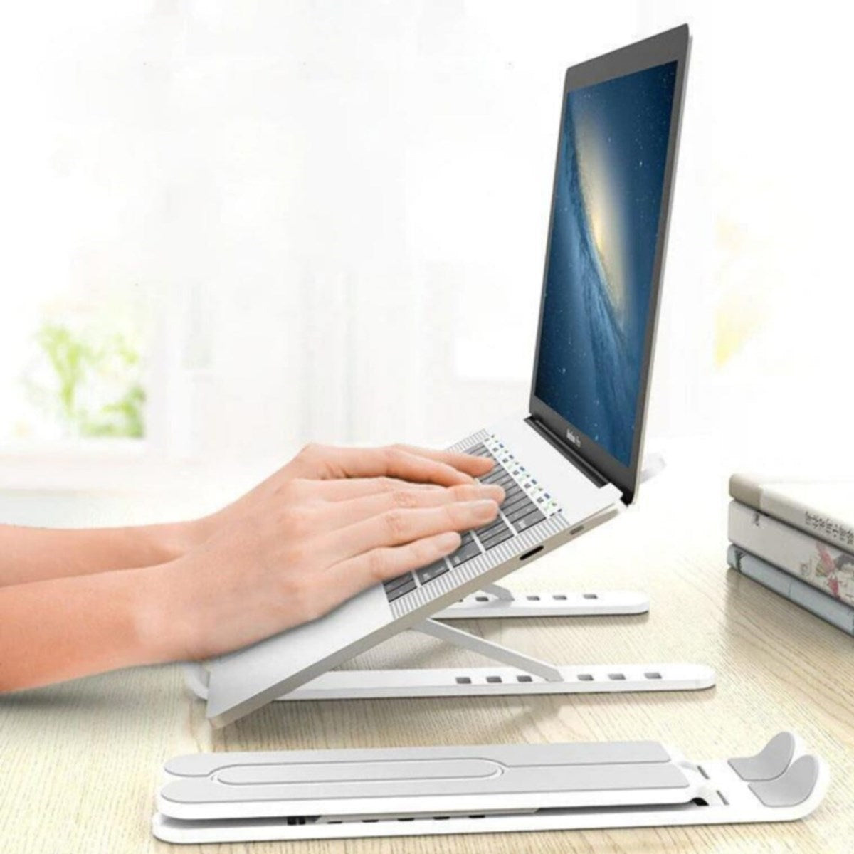 ANKAVERSE® Ergonomik Ayarlanabilir Laptop Yükseltici