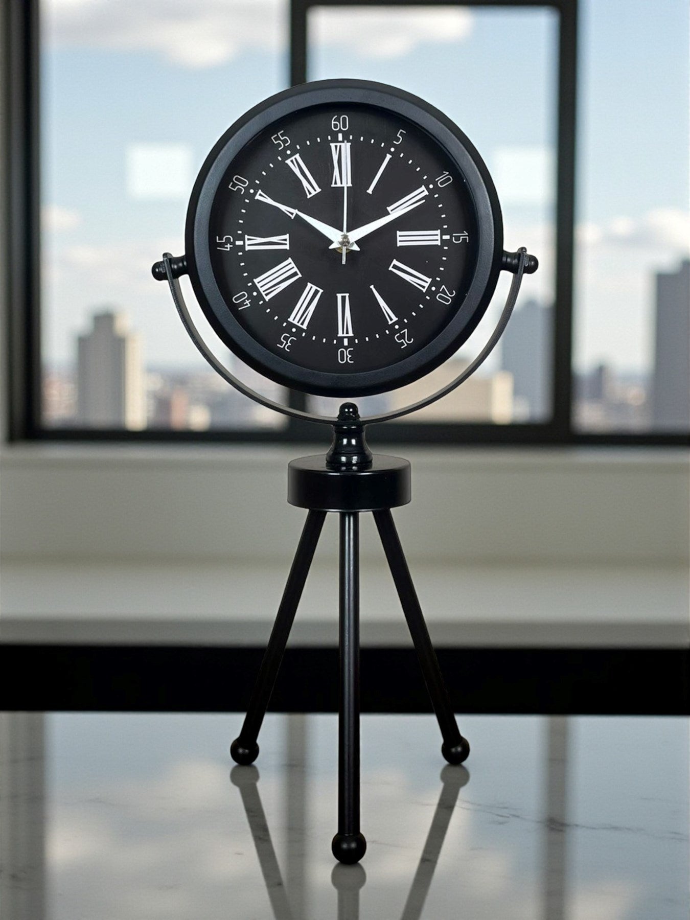 Zentime Heritage Black Üç Ayaklı Metal Masa Saati