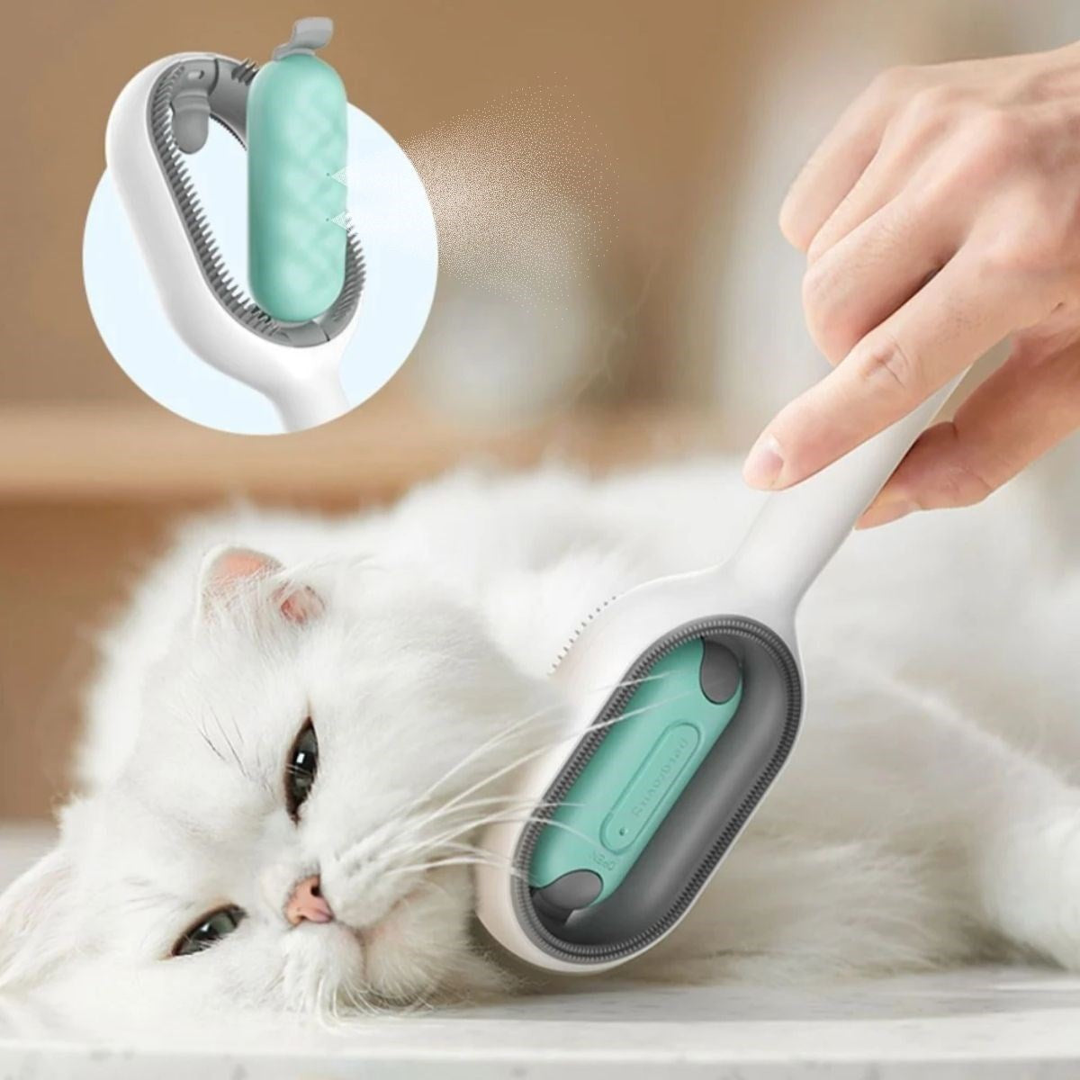 ANKAVERSE® Su Püskürtmeli Pet Tüy Toplama Fırçası