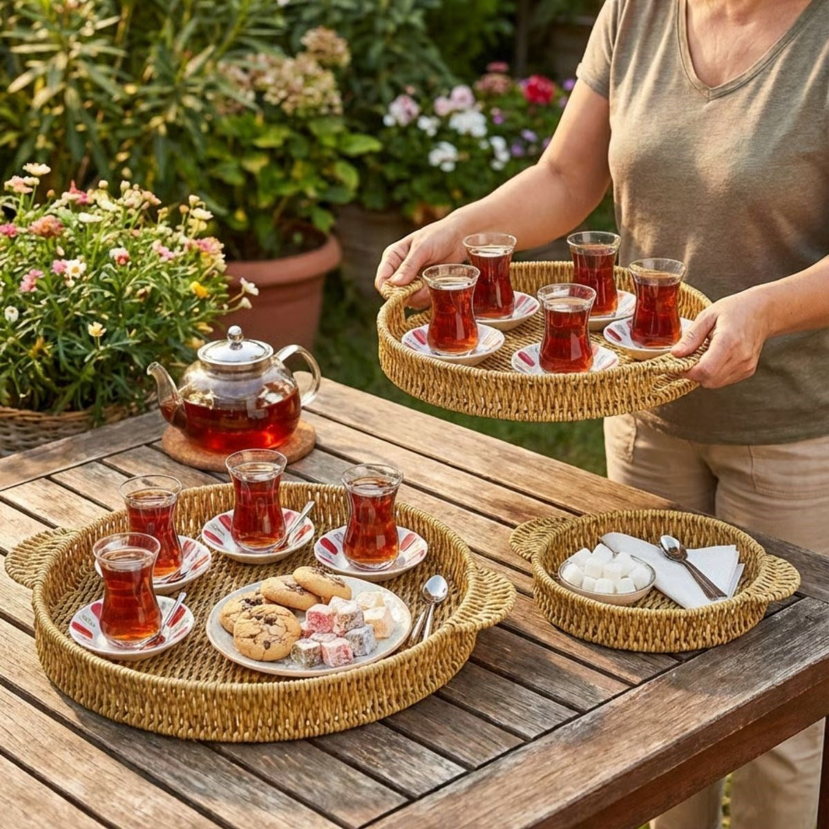 ANKAVERSE® İç İçe Geçebilen 3’lü Yuvarlak Plastik Rattan Tepsi Seti–Hasır Görünümlü Çok Amaçlı Servis ve Sunum Tepsileri