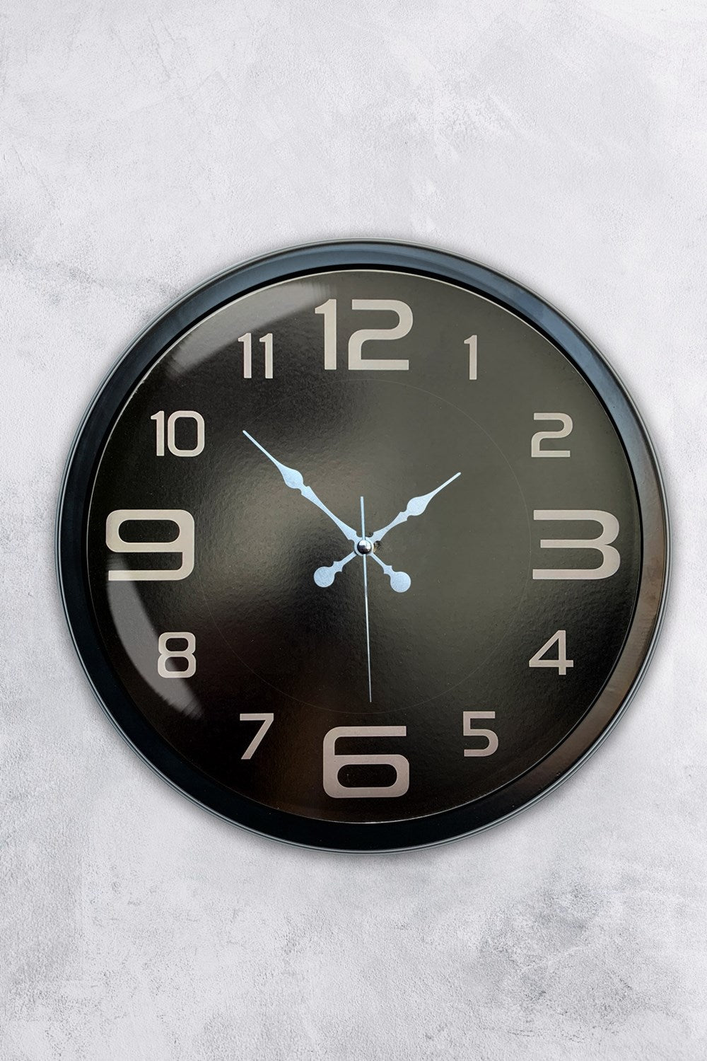 Zentime 40 Cm Siyah Şık Duvar Saati