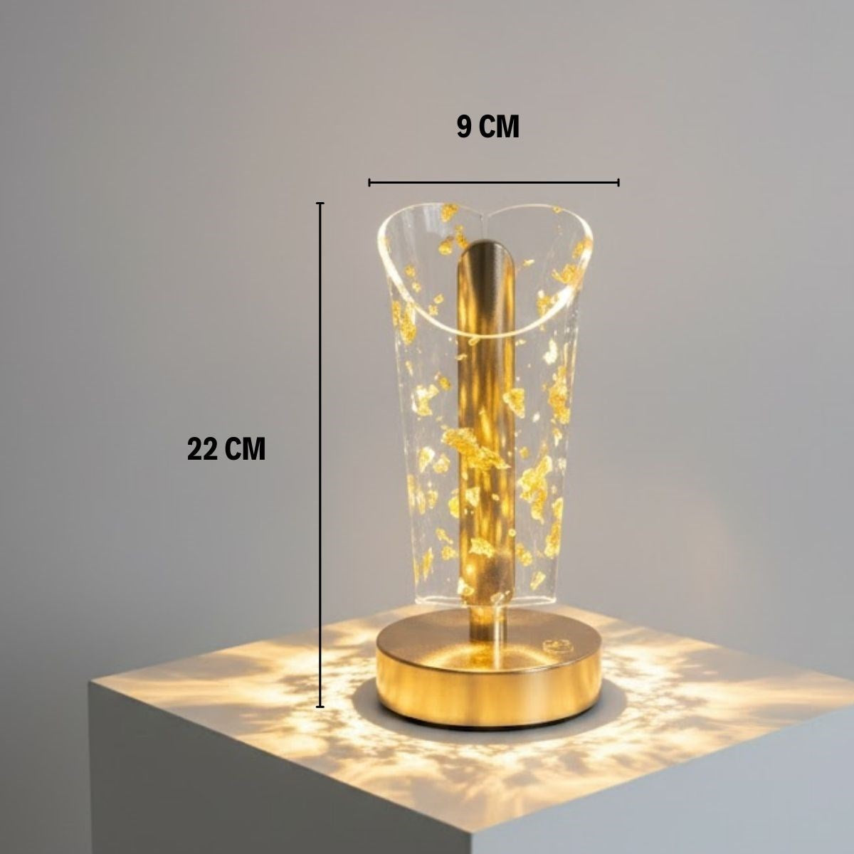 Açık Silindirik Kristal Altın Toz Model LED Masa Lambası – Gold Tabanlı, Dokunmatik, 3 Renk Işık Modlu, Şarjlı Modern Dekoratif Gece Lambası (5286)
