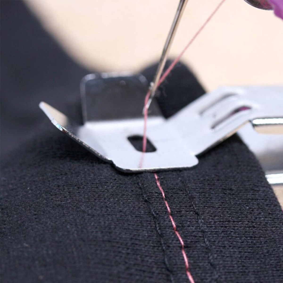 ANKAVERSE® Spring Come Mini Kolay Seyehat ve Ev Tipi El Dikiş Dikme Makinası