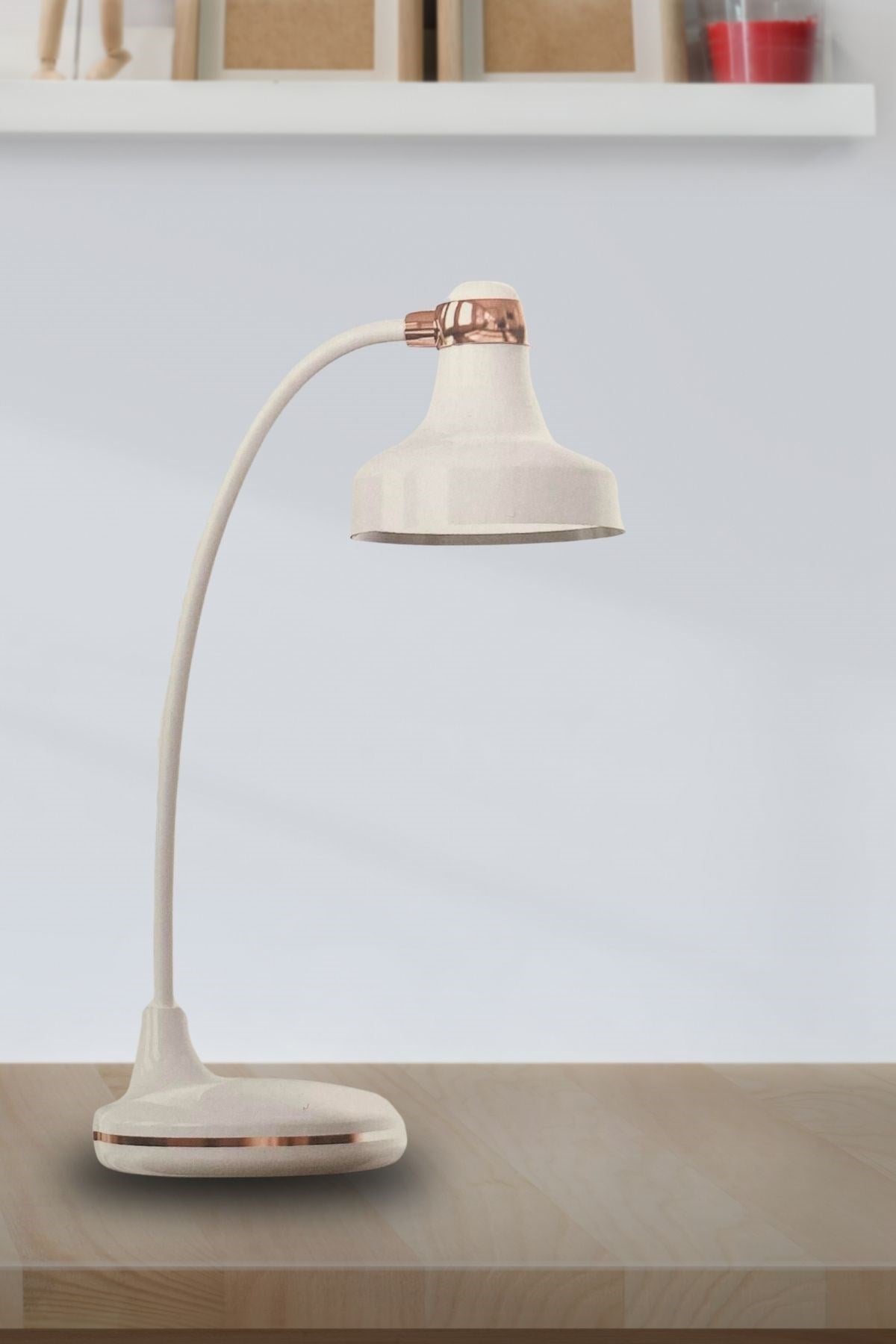 ANKAVERSE® Dokunmatik 3 Farklı LED Işıklı Çalışma Masası Üstü Lamba