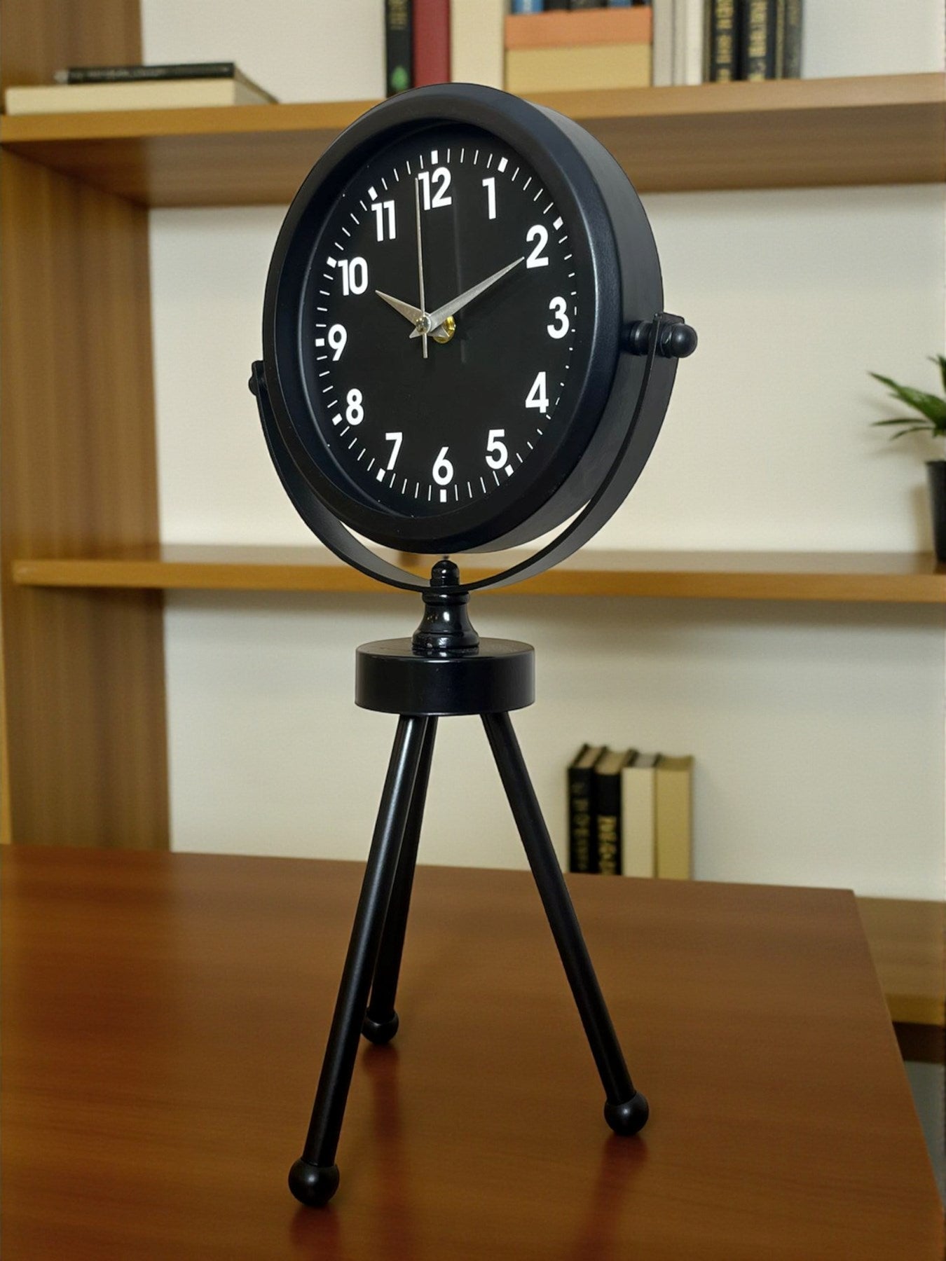 Zentime Black Luxury Modern Üç Ayaklı Metal Masa Saati