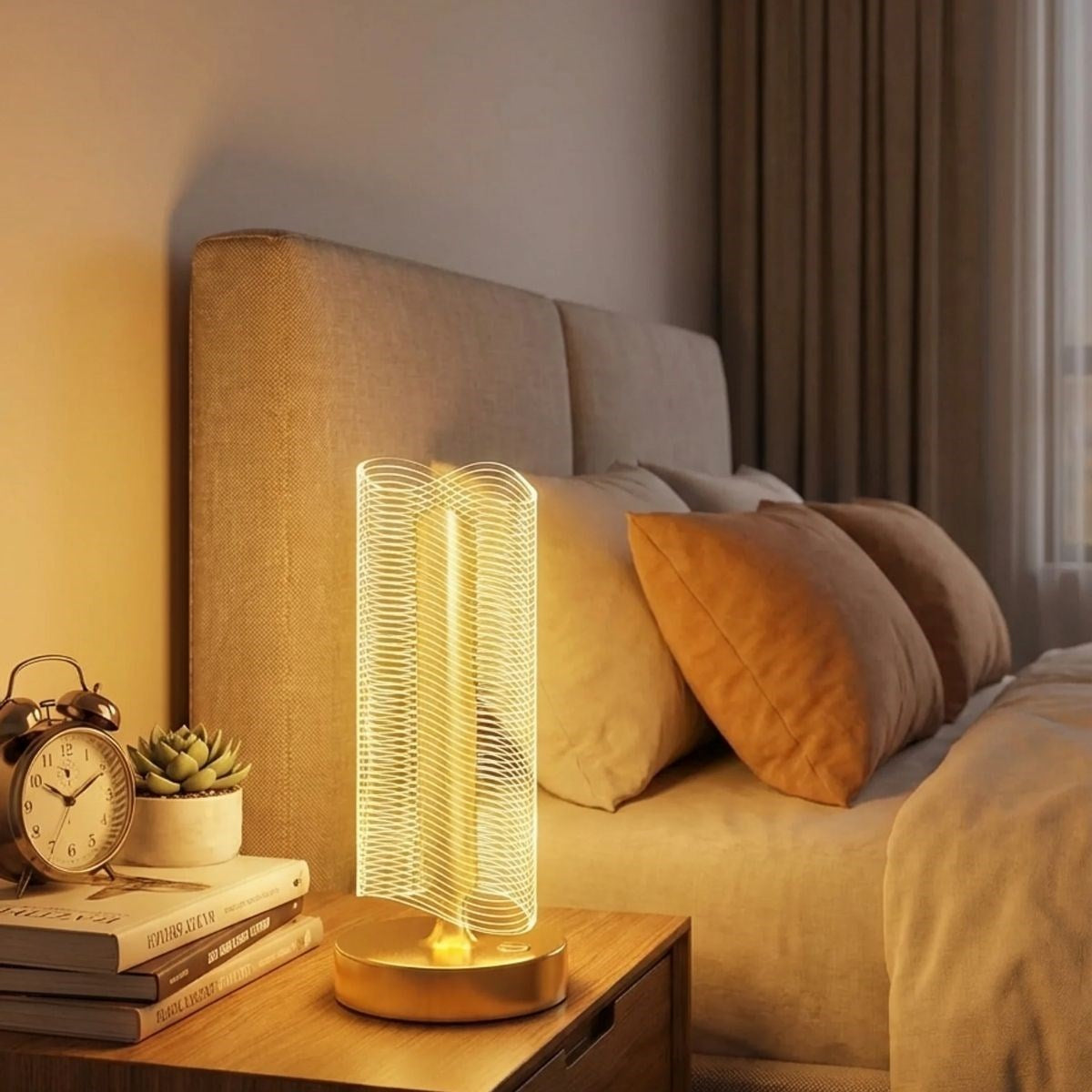 Dalgalı Silindirik Kristal Çizgili Model LED Masa Lambası – Gold Tabanlı, Dokunmatik, 3 Renk Işık Modlu, Şarjlı Modern Dekoratif Gece Lambası (5286)