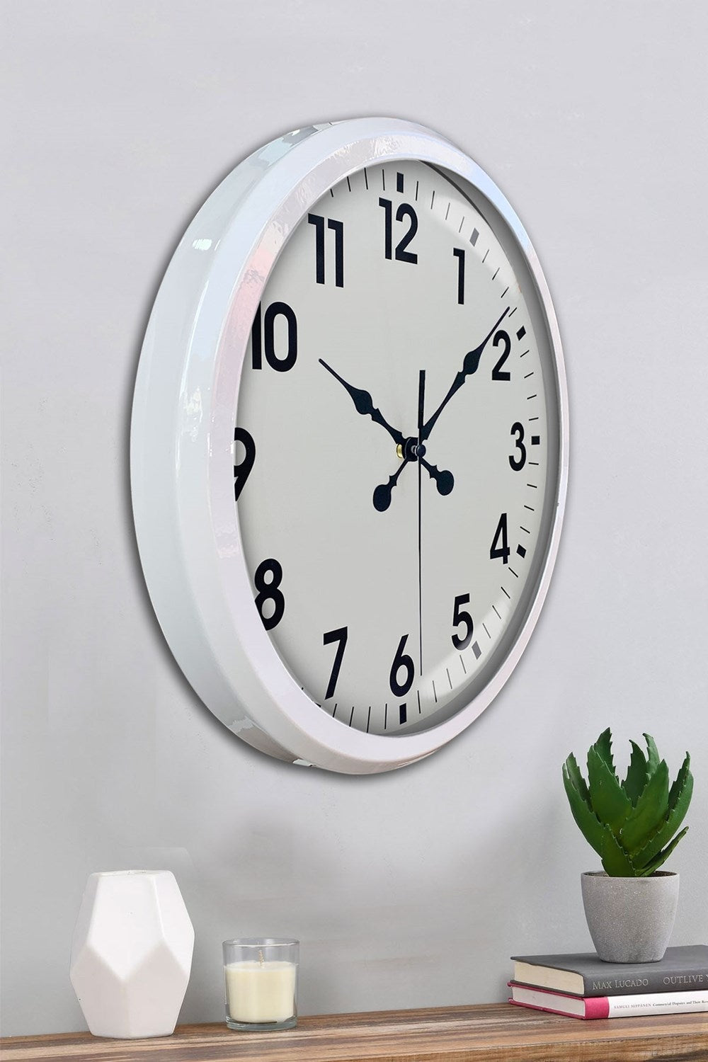 52 cm Beyaz Metal Standart Duvar Saati