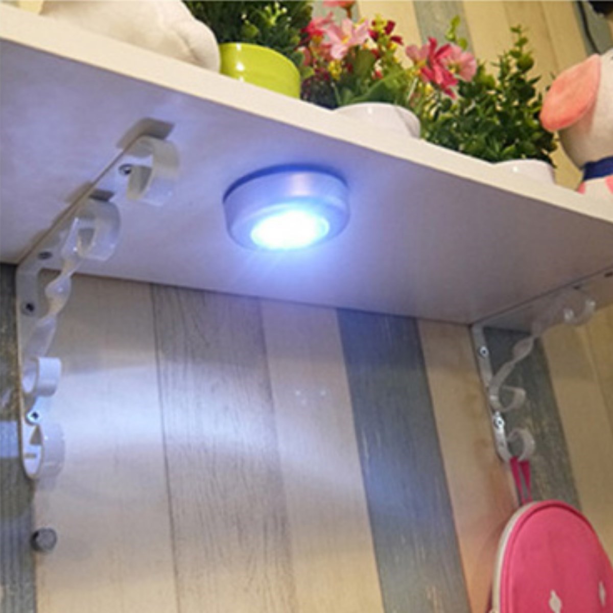 ANKAVERSE® Kablosuz Dokunmatik LED Dolap Lambası (3 LED'li)