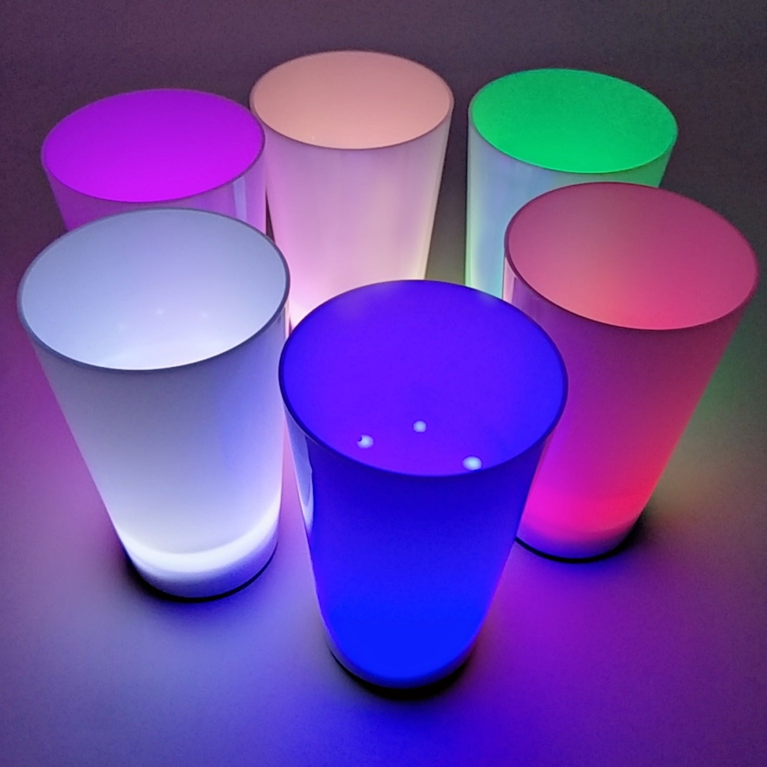 Glow Partisi Bardakları 6 Renk 6 Adet 1.5 oz 4.5 x 6.5 cm (5286)