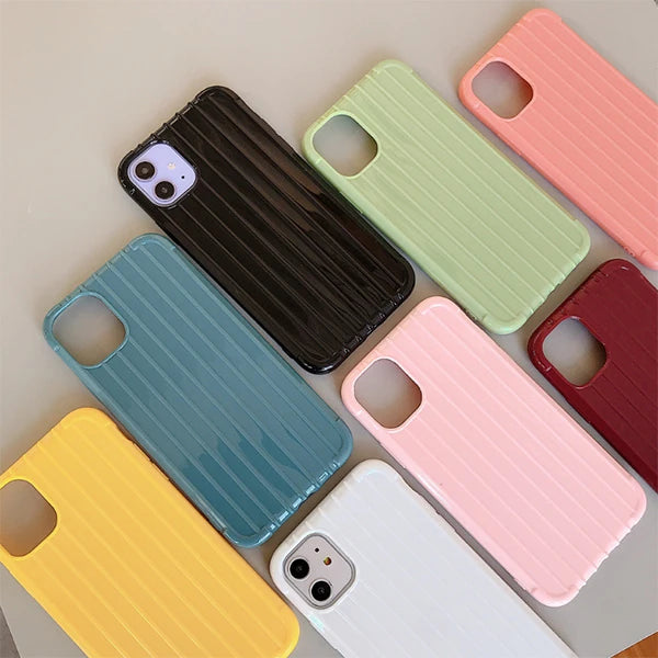 Ally İPhone 11 6.1 İnch Trunk Lines ince Soft Silikon Kılıf-(5775) - Siyah