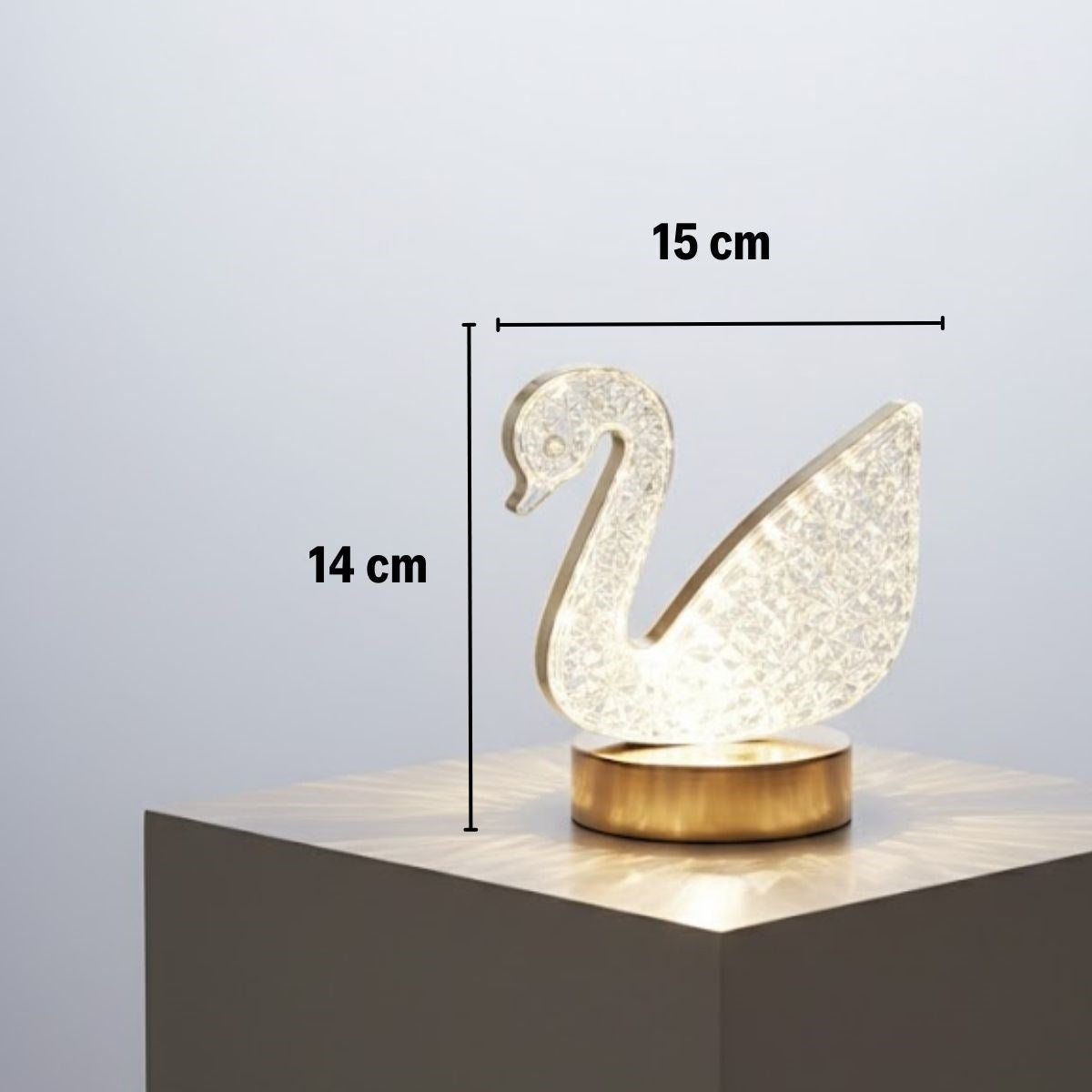 Kuğu Model Kristal LED Masa Lambası – Dokunmatik, 3 Renk Işık Modlu, Şarjlı Mini Dekoratif Gece Lambası (5286)