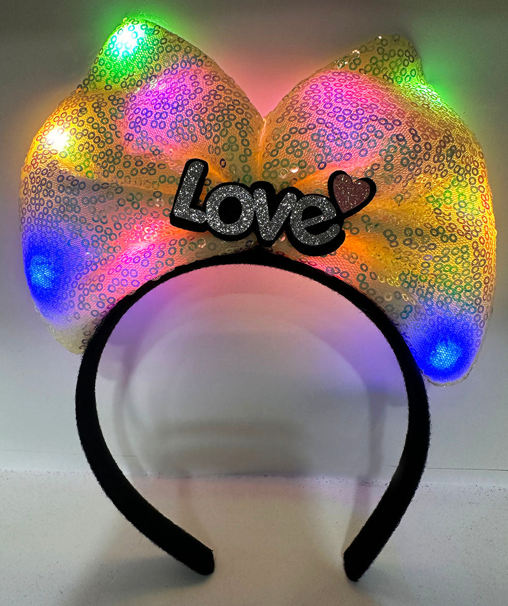 LED Işıklı Love Yazılı Sarı Fiyonk Taç – Kız Çocuk Parti Tacı (5286)
