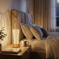 Silindirik Kristal Çizgi Model LED Masa Lambası – Gold Tabanlı, Dokunmatik, 3 Renk Işık Modlu, Şarjlı Modern Dekoratif Gece Lambası (5286)