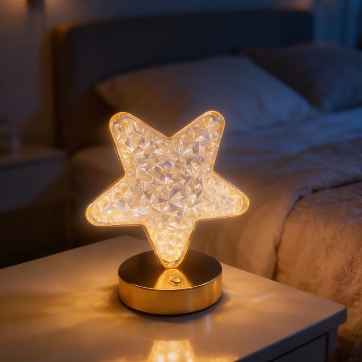Yıldız Model Kristal LED Masa Lambası – Dokunmatik, 3 Renk Işık Modlu, Şarjlı Mini Dekoratif Gece Lambası (5286)