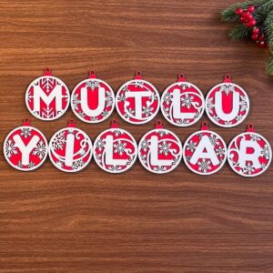 11 Harfli Kırmızı Beyaz İpli MUTLU YILLAR Yazılı Ahşap Yılbaşı Ağaç Süsü (5286)