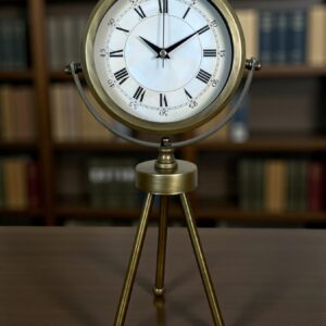 Zentime Eskitme Roma Rakamlı Tripod Üç Ayaklı Metal Masa Saati