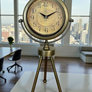 Zentime Eskitme Bronz Üç Ayaklı Metal Masa Saati