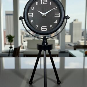 Zentime Siyah Zarif Üç Ayaklı Masa Saati