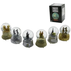 BÜYÜK BOY - 10CM PİLLİ - IŞIKLI MÜZİKLİ KAR KÜRESİ CAM ESKİTME İNSAN FİGÜRLÜ - DESEN MİX RENKLİ HERHANGİ BİR TANESİ GÖNDERİLİR (5286)