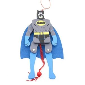 Ahşap Salanan Batman Figürü