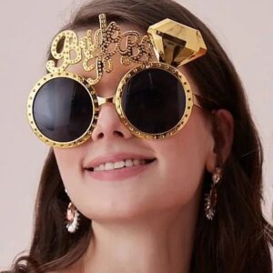 Altın Renk Bride To Be Yazılı Gelin Gözlüğü 15x10 Cm